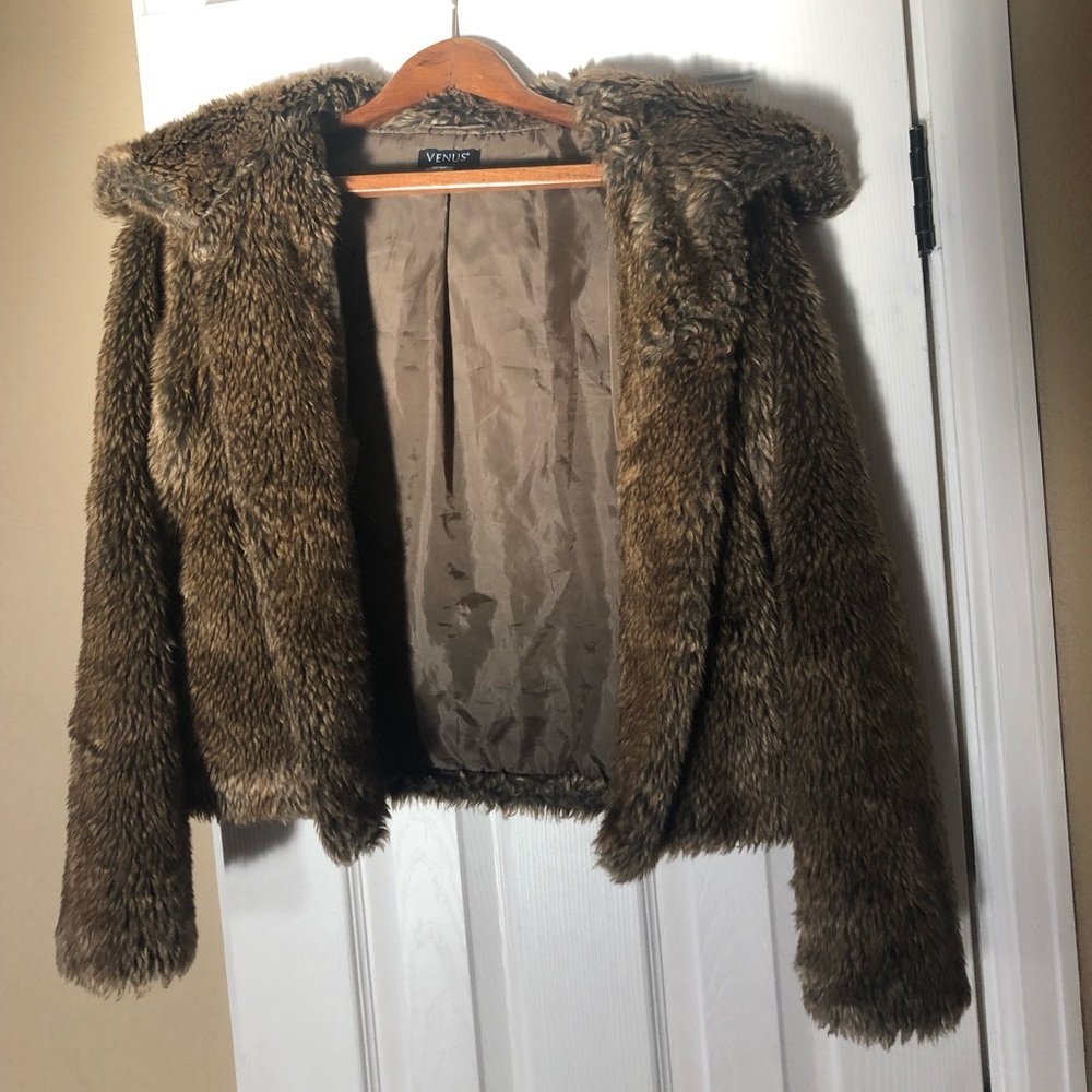 Venus Faux Fur Jacket, Coat Size M